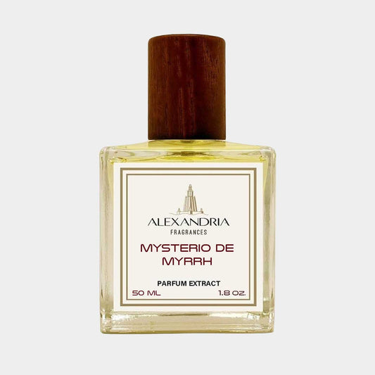 Sample van Alexandria Fragrances Mysterio de Myrrh, een parfumextract van 50 ml in een stijlvolle fles met een houten dop.
