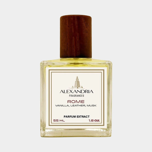 Voorbeeld van Alexandria Fragrances Rome, een parfumextract van 55 ml met tonen van vanille, leer en muskus, verpakt in een elegant glazen flesje met een houten dop.