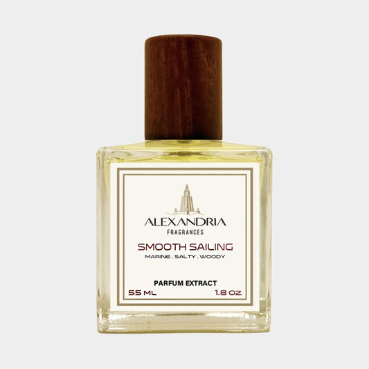 Sampleflacon van Alexandria Fragrances Smooth Sailing, een parfumextract van 55 ml met mariene, zoute en houtachtige geurtonen.