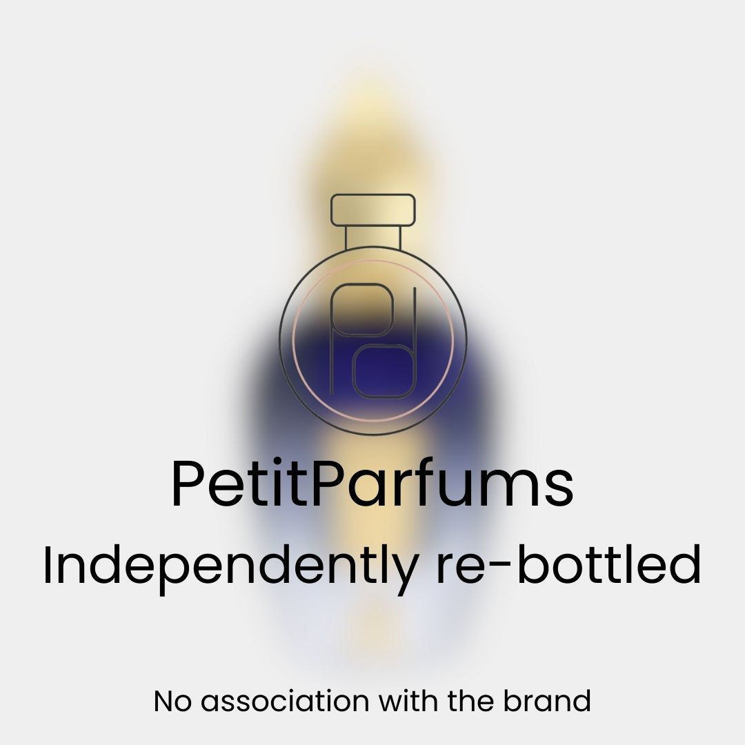 Comandante Sample van PetitParfums, een onafhankelijk opnieuw gebotteld parfum met een elegant ontwerp. Het etiket benadrukt de onafhankelijke herverpakking zonder enige associatie met het merk.