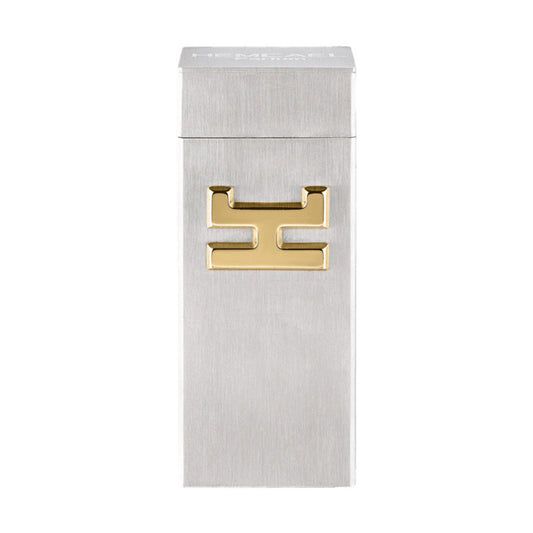 Hemcael Horruit Sample in een strak, zilverkleurig doosje met een gouden logo. Het ontwerp is modern en elegant.