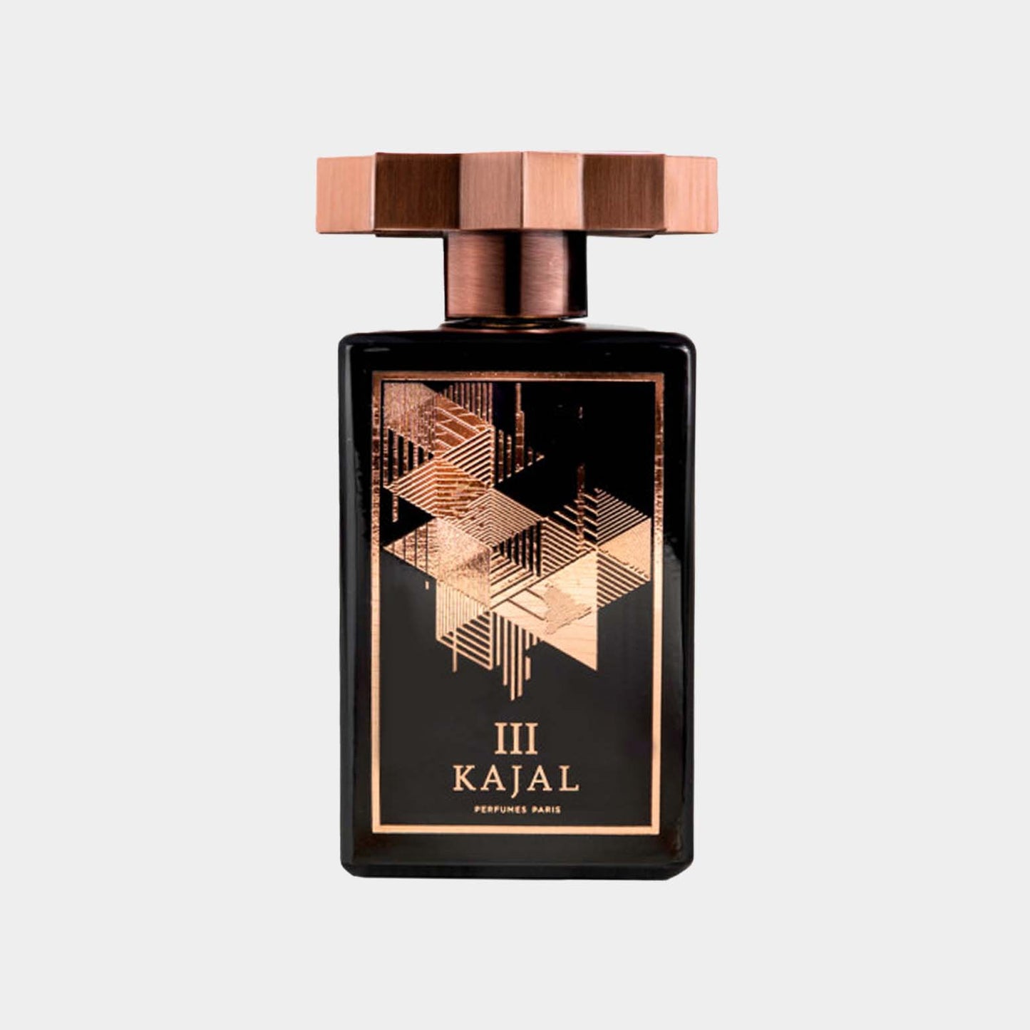 Kajal III Sample is een luxe parfum met een elegante zwarte fles en een unieke gouden labelontwerp. Het heeft een opvallende, geometrische dop die de verfijning van de geur benadrukt.
