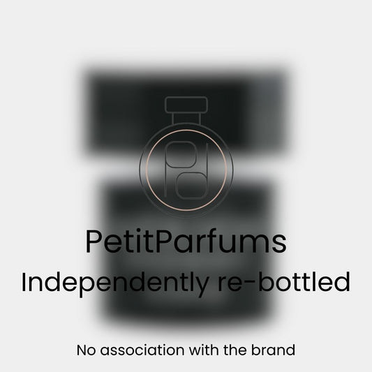 Alternatieve tekst: Monster van La Nuit de LHomme Le Parfum, herverpakt door PetitParfums. De geur is verfijnd en mysterieus, perfect voor speciale gelegenheden.