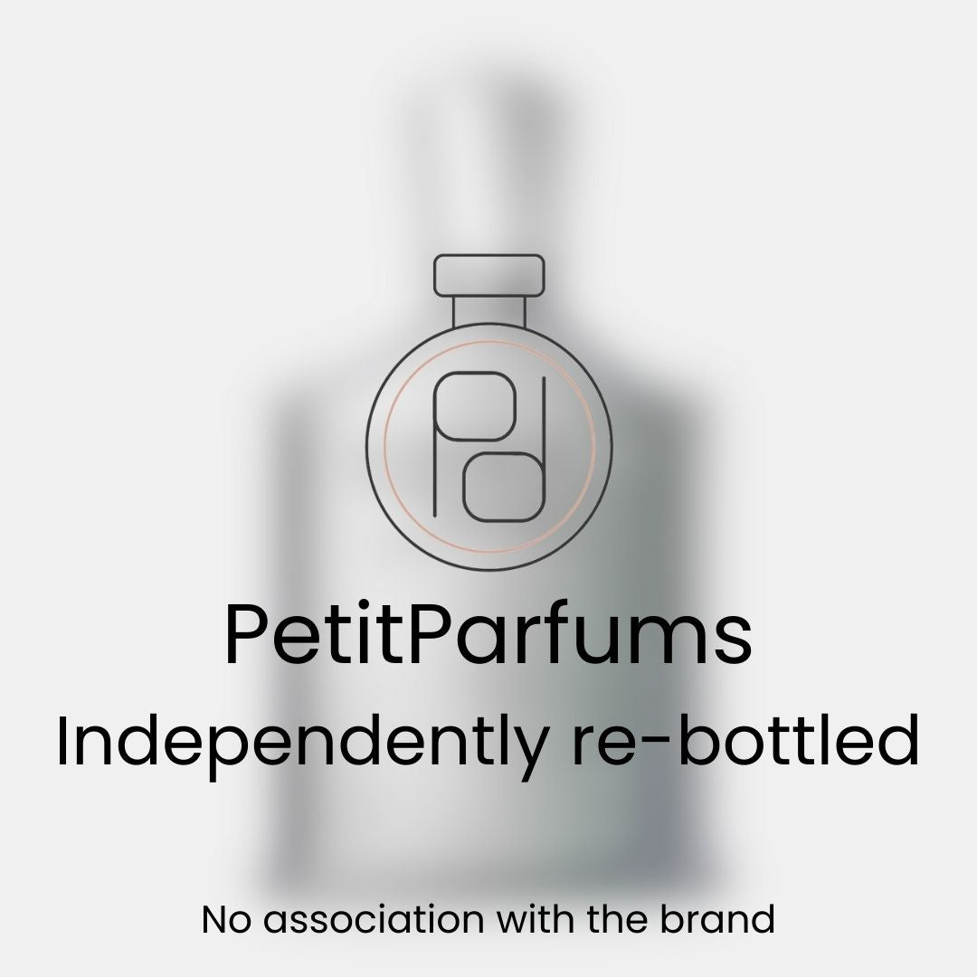 Himalaya Sample in een stijlvol, onafhankelijk hersluitbare fles van PetitParfums, met een neutrale achtergrond en een logo op de voorgrond.