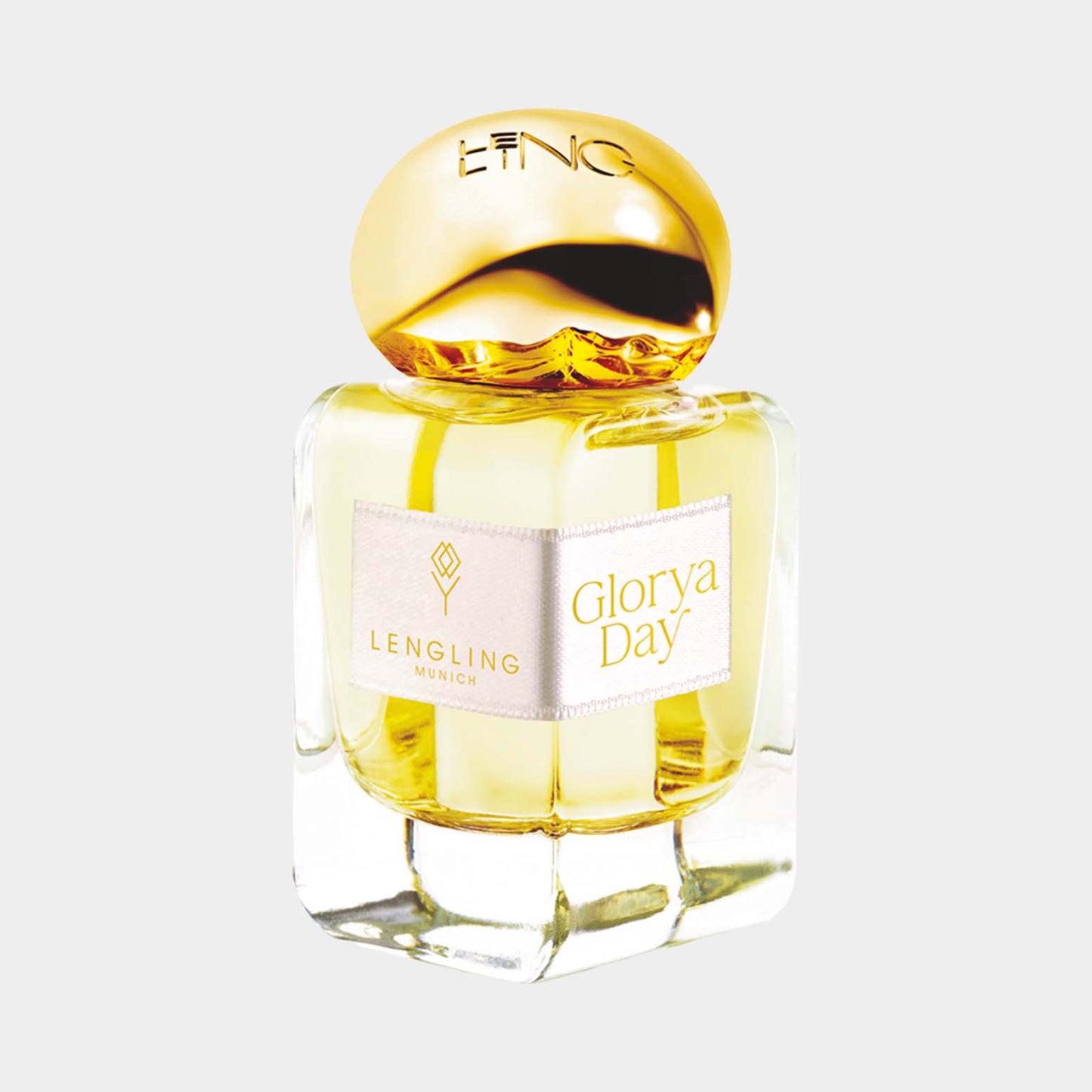Een glazen parfumflesje van Lengling met de naam Glorya Day, gekenmerkt door een gouden dop en een lichte gele vloeistof. Perfect voor een verfrissende geurbeleving.
