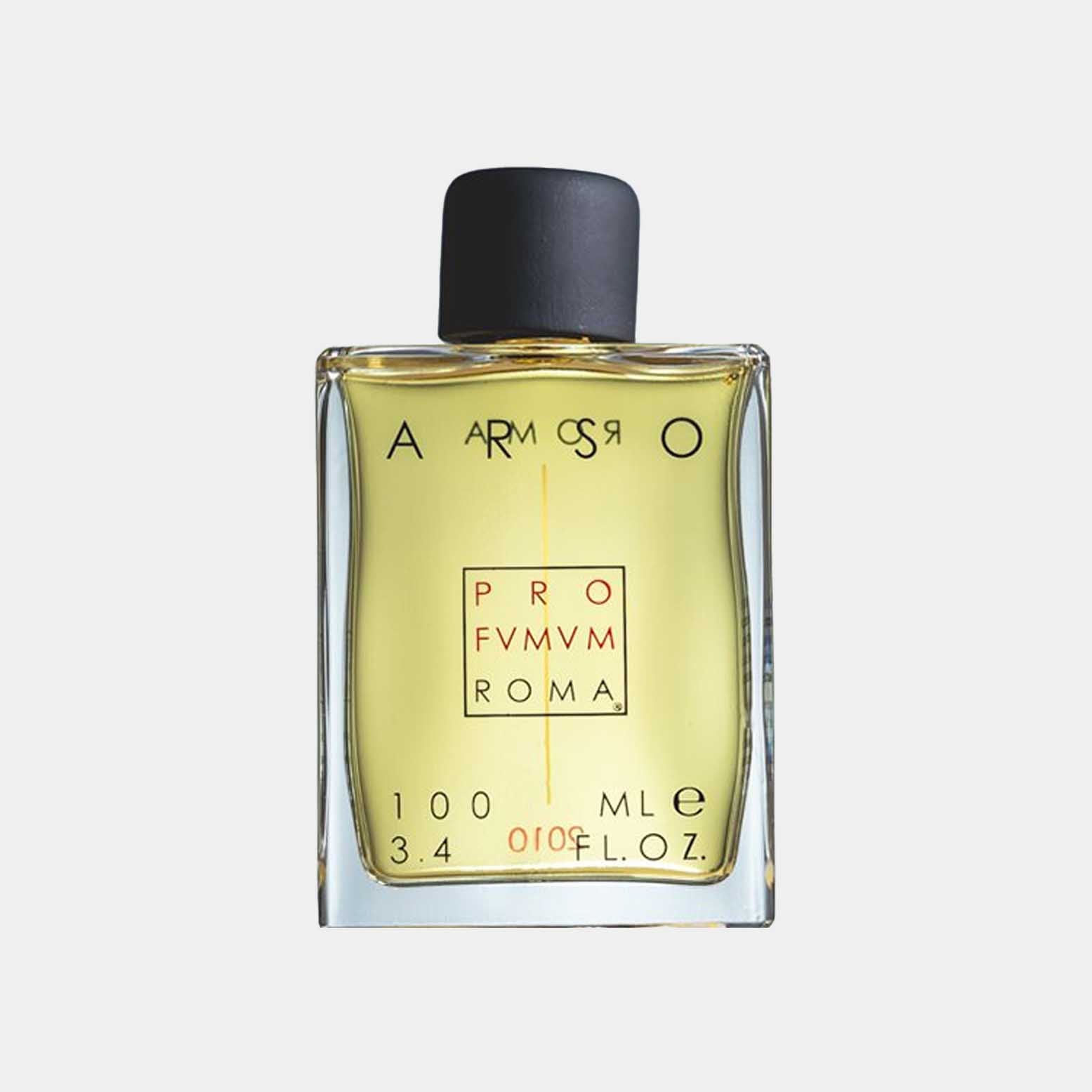 Profumum Roma Arso full bottle, een elegante parfumfles met een minimalistisch ontwerp en heldere gele vloeistof, inhoud 100 ml.