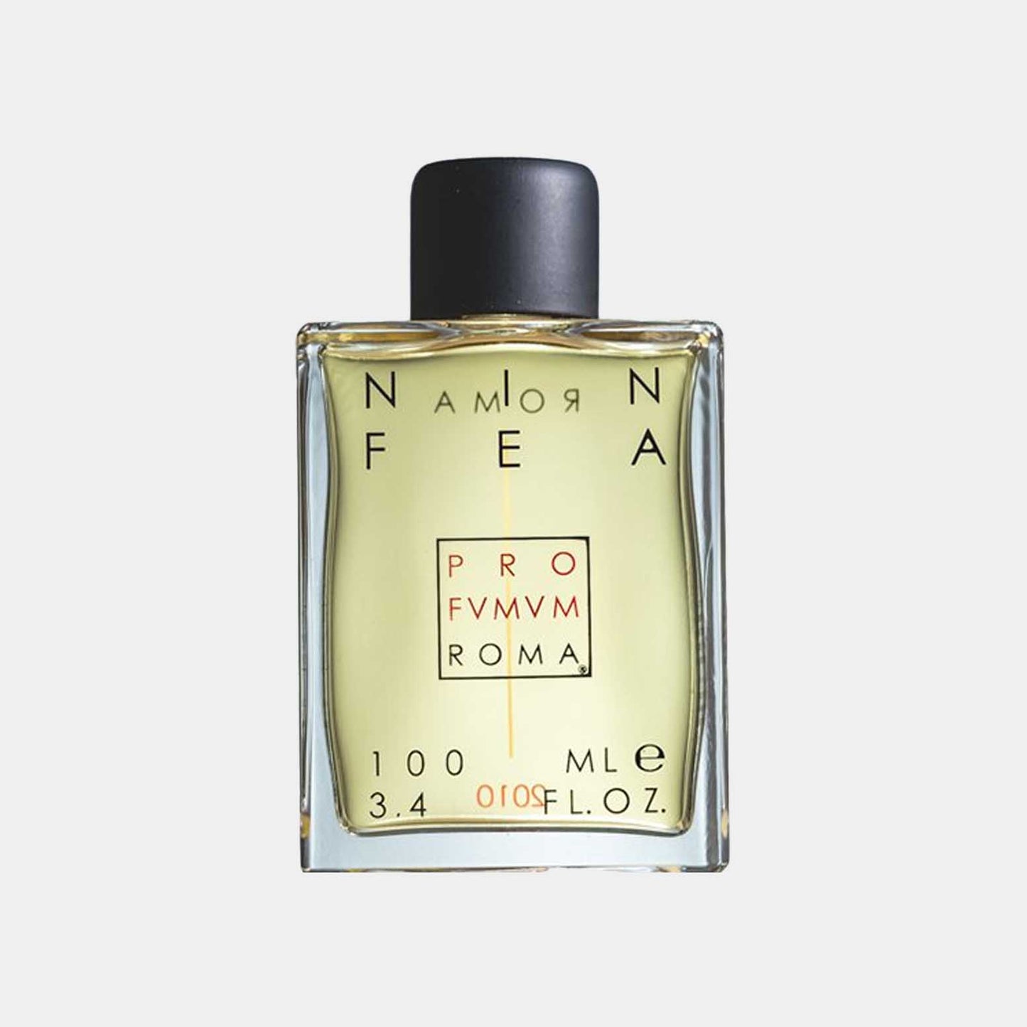 Sample van Profumum Roma Ninfea, een elegante geur in een transparante fles met een zwarte dop, 100 ml formaat.