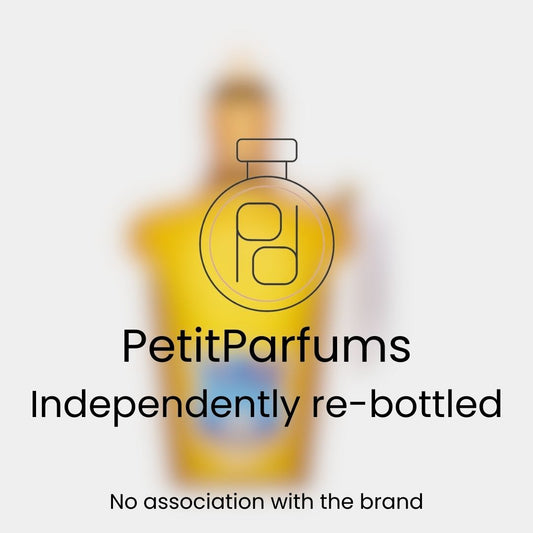 Een voorbeeldverpakking van Perfumes Dolce Amalfi, herverpakt door PetitParfums. Deze geur is een frisse en luxe ode aan de Amalfi-kust.
