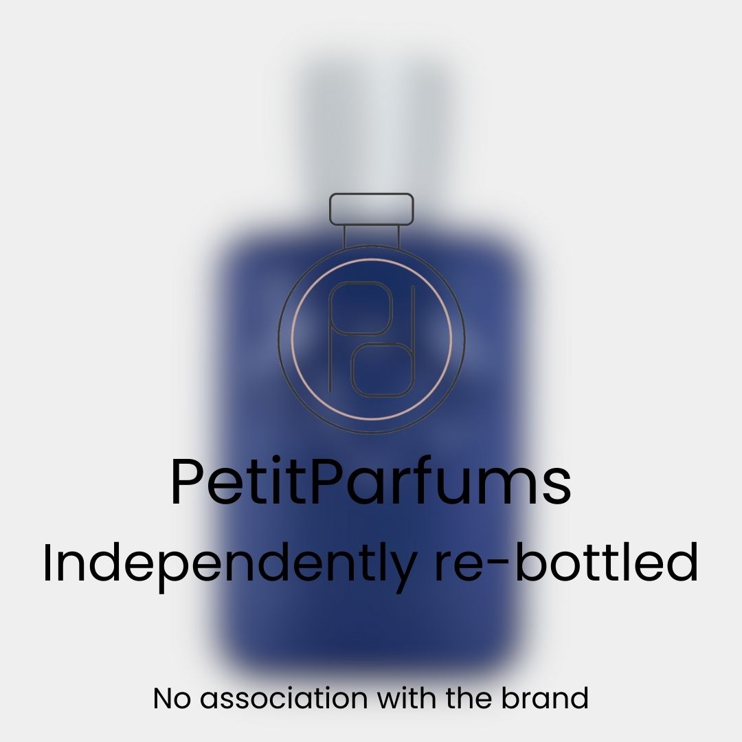 Percival Sample in een elegante, blauwe fles met een witte dop, herschikt door PetitParfums, zonder associatie met het merk.