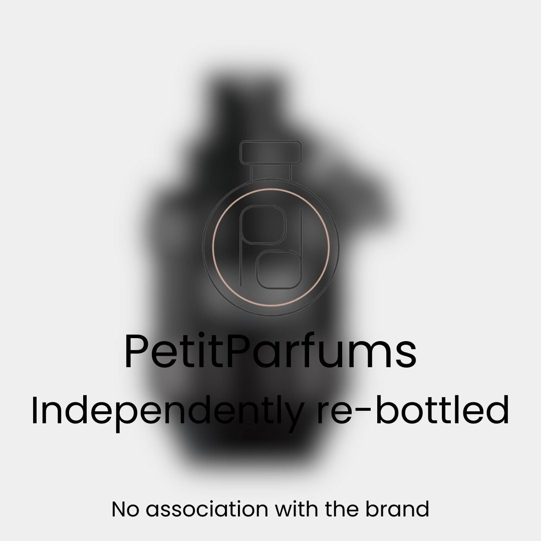 Monster van de Spicebomb Dark Leather geur in een elegante verpakking, aangeboden door PetitParfums, onafhankelijk opnieuw gebotteld.