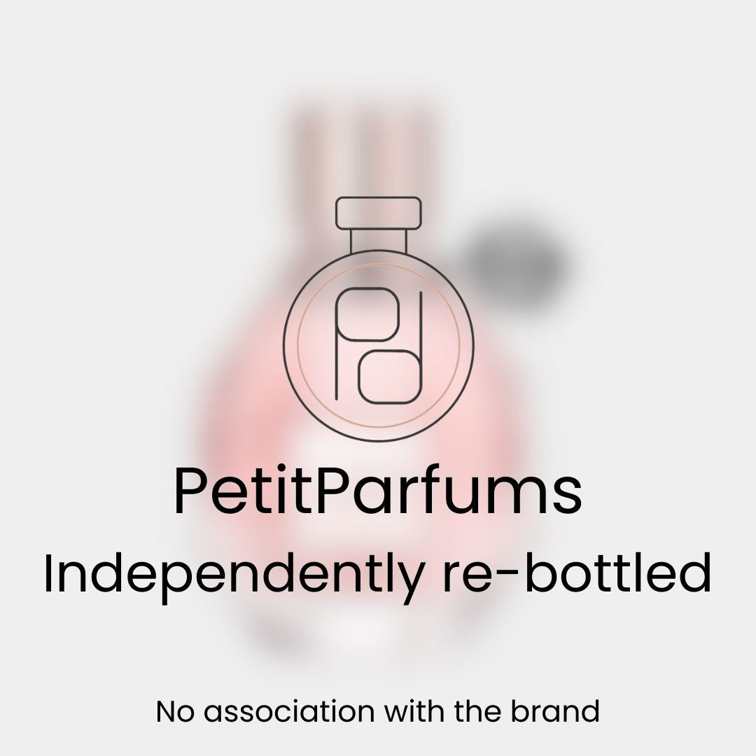 Sample van Flowerbomb parfum, opnieuw gebotteld door PetitParfums, met een doorschijnende fles en een elegant ontwerp.