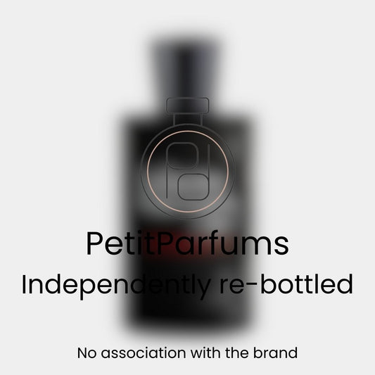 Lady Vengeance Sample in een elegant hergevuld flesje, gepresenteerd door PetitParfums, onafhankelijk opnieuw gebotteld zonder associatie met het merk.