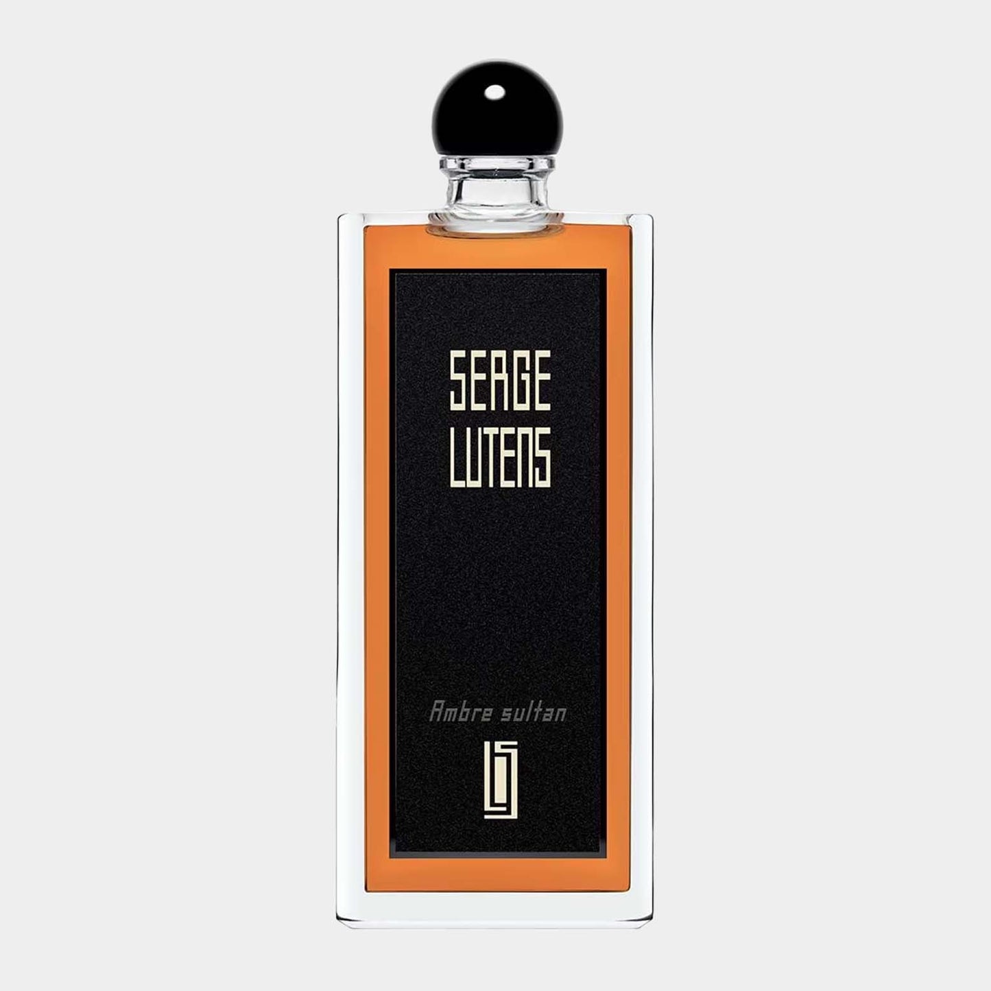 Sample van Serge Lutens Ambre Sultan EDP, weergegeven in een stijlvolle flacon met een zwart en oranje etiket.