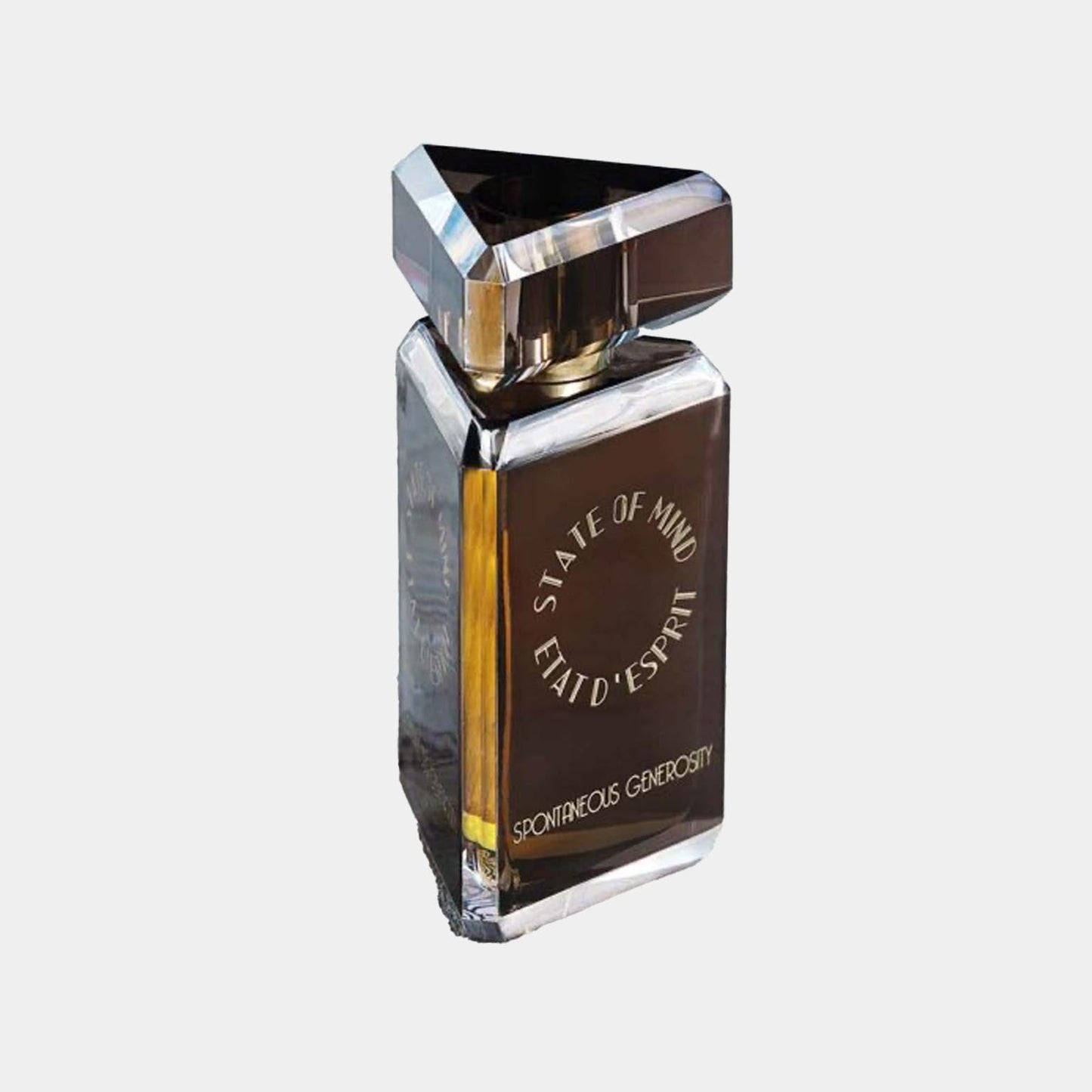 Fles van State of Mind Spontaneous Generosity, met een moderne, geometrische design en een luxe uitstraling. Deze parfumfles is een opvallende toevoeging aan elke collectie.