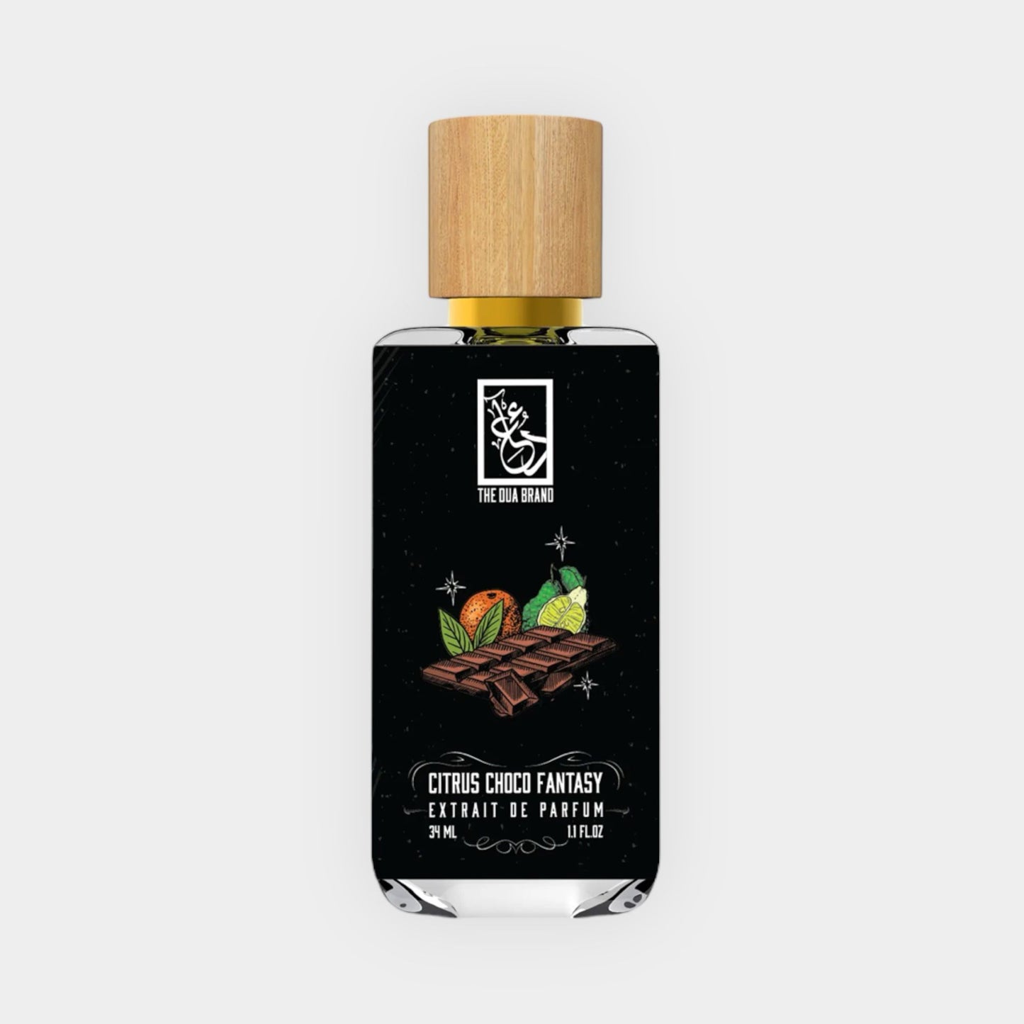 Dua Citrus Choco Fantasy Sample, een parfumfles met een moderne uitstraling, gevuld met een mix van citrus- en chocoladegeuren. De fles heeft een houten dop en een donkere achtergrond met kleurrijke elementen.