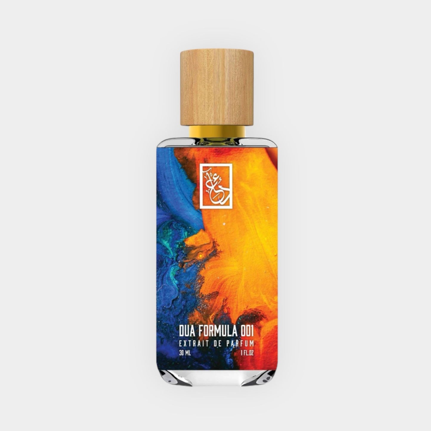 Dua Formula 001 Sample, een stijlvolle parfumfles van 30 ml met een kleurrijk, abstract ontwerp en een houten dop.