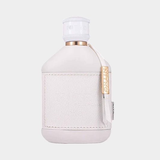 Dumont Nitro White volle fles, elegant ontwerp met een strakke witte verpakking en een metallic label. Perfecte keuze voor een verfijnde geur.