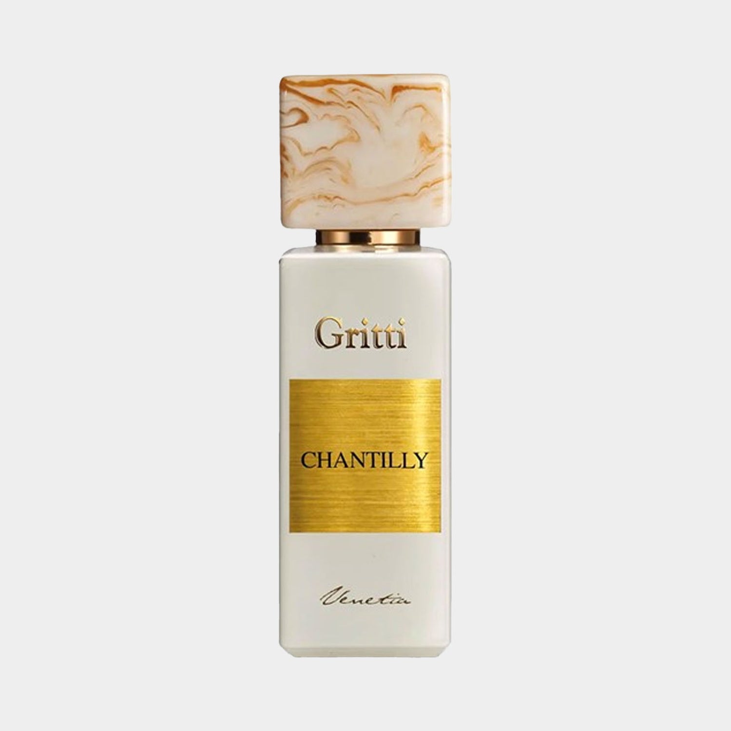 Sample van Gritti Chantilly EDP, met een elegante fles met een marmerachtig deksel en een gouden label, die verfijning en luxe uitstraalt.