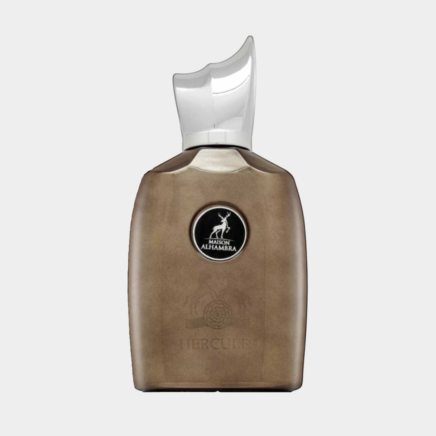 Fles van Maison Alhambra Hercules met een elegante, verfijnde vorm en opvallende sluiting. De verpakking heeft een luxe uitstraling in neutrale tinten.
